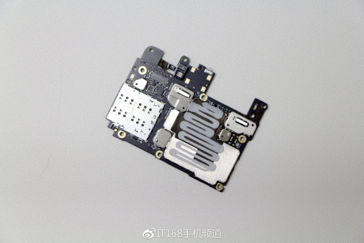 Xiaomi Mi6 alaplap