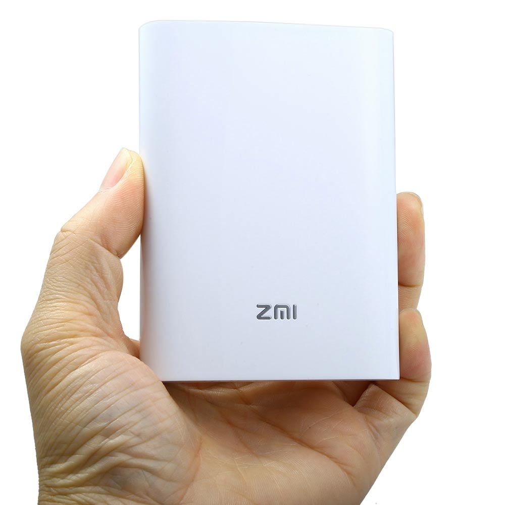ZMI 4G Broadband Pocket Wifi and Powerbank 4g router és powerbank