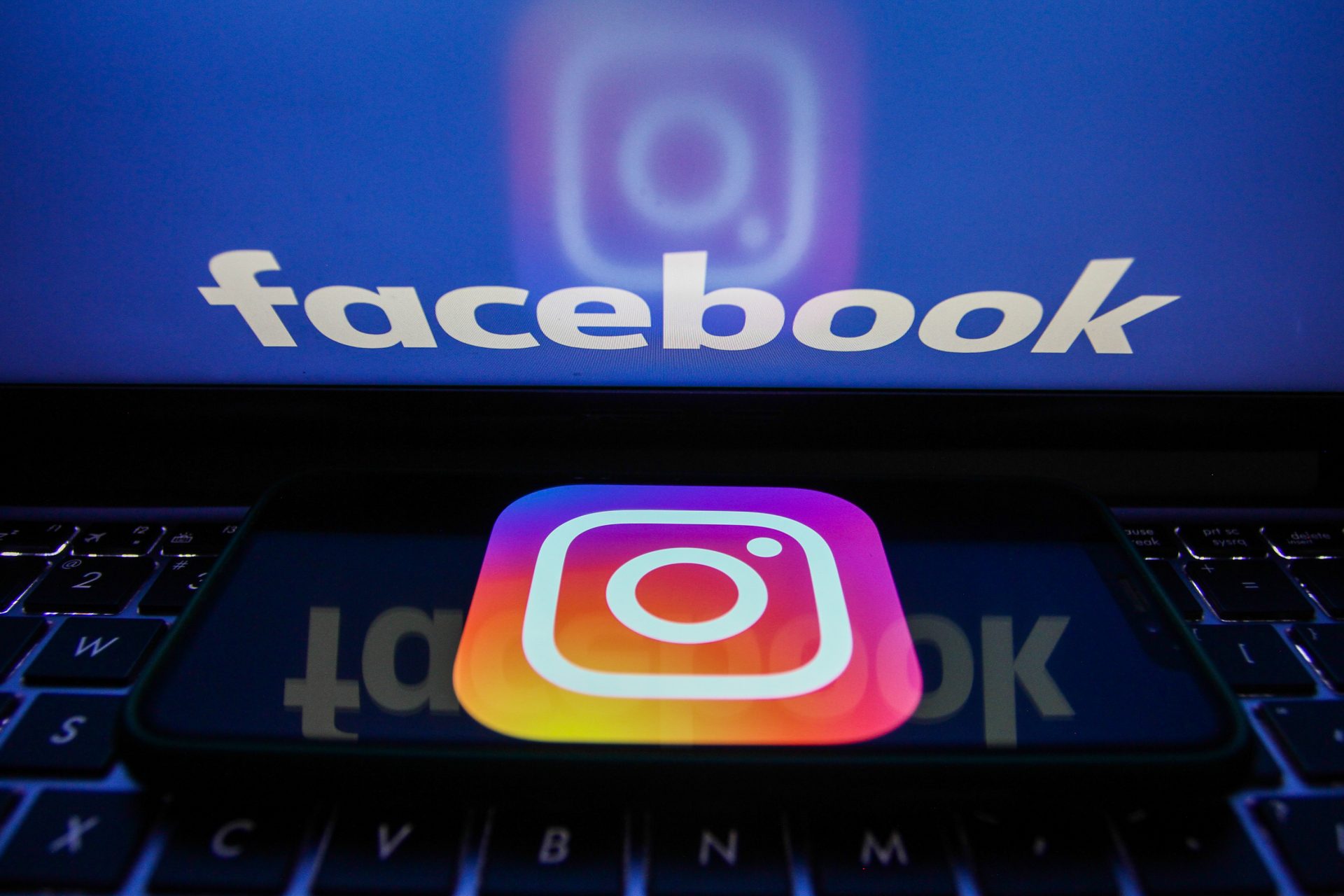 instagram káros facebook